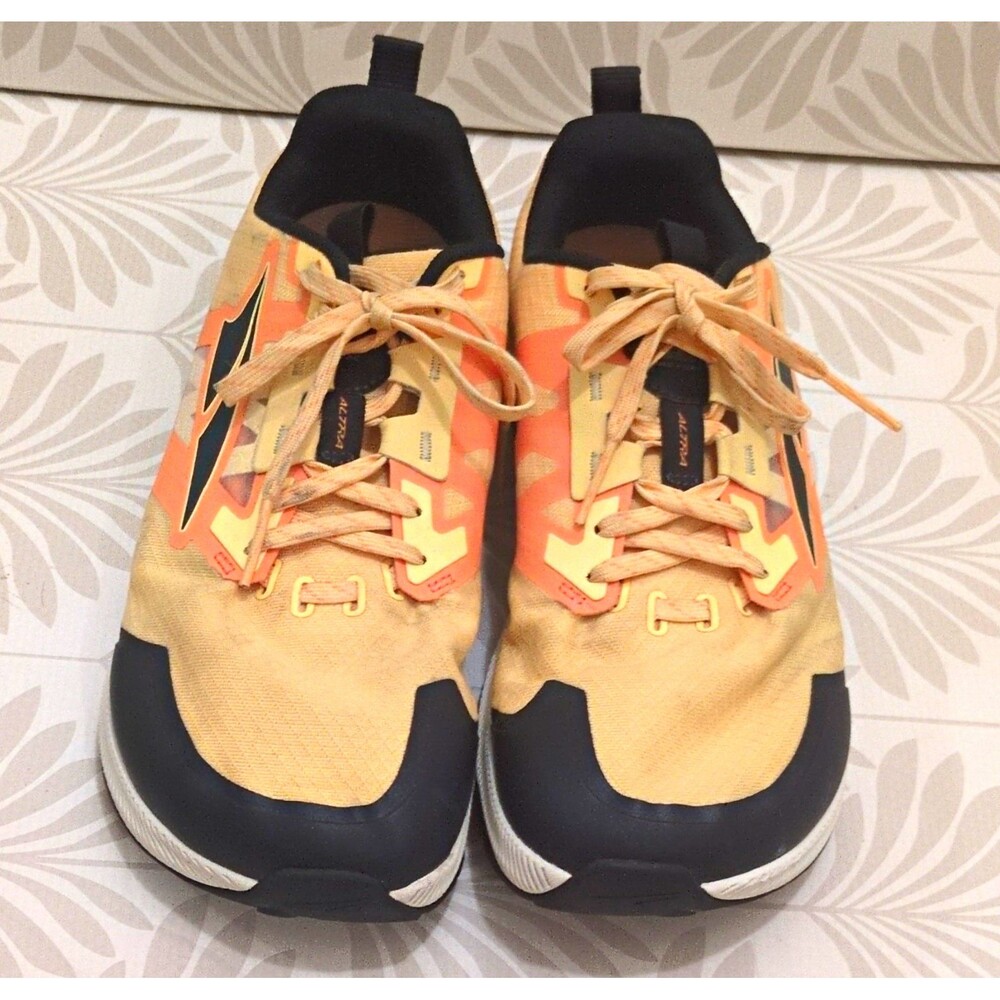 Altra Women’s Low Top Lace-Up Running Sneakers Beige/Peach/Black US 9 EU 40.5